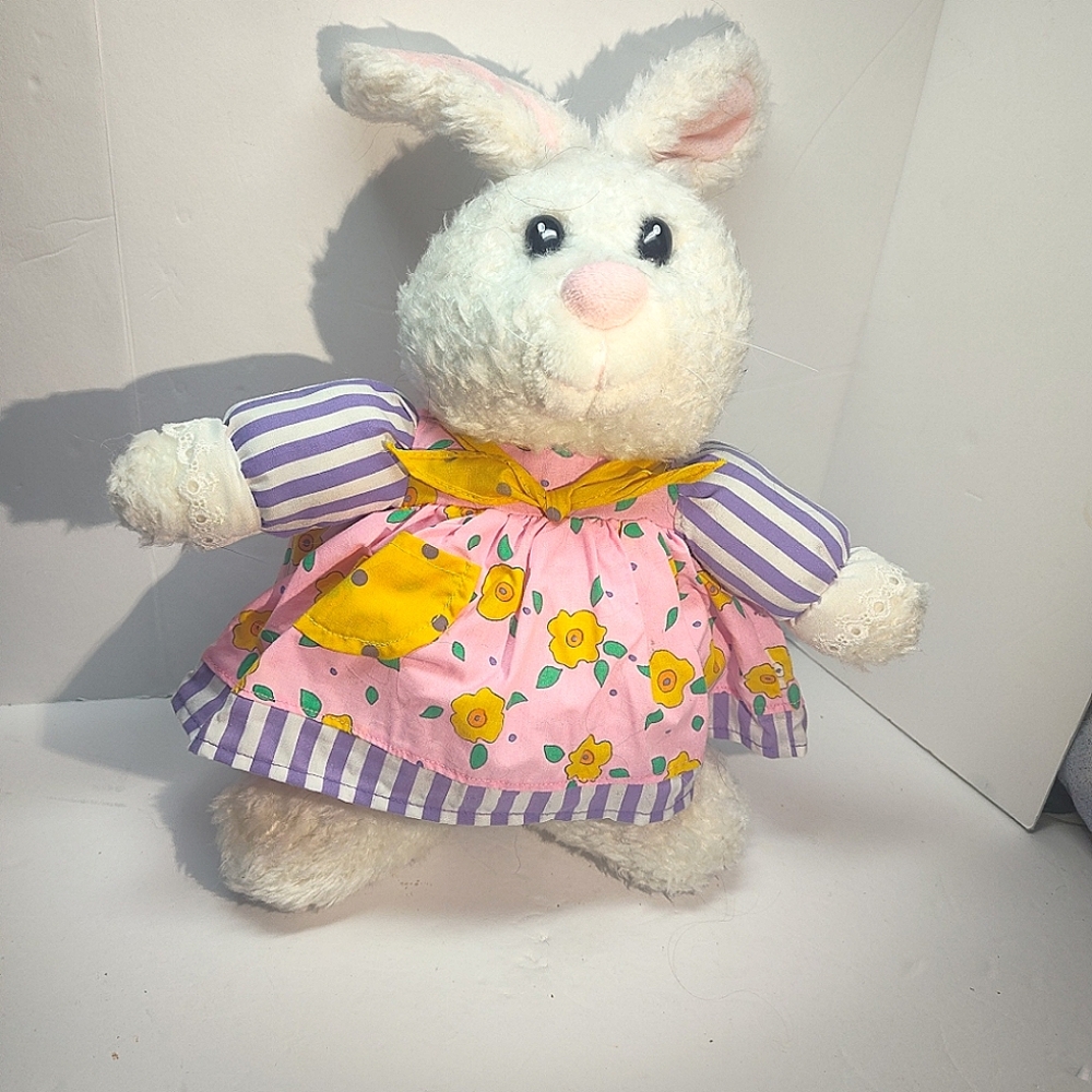 Vintage Gibson Greetings 1996 Dressed White Easter Bunny Rabbit Plush Stuffed